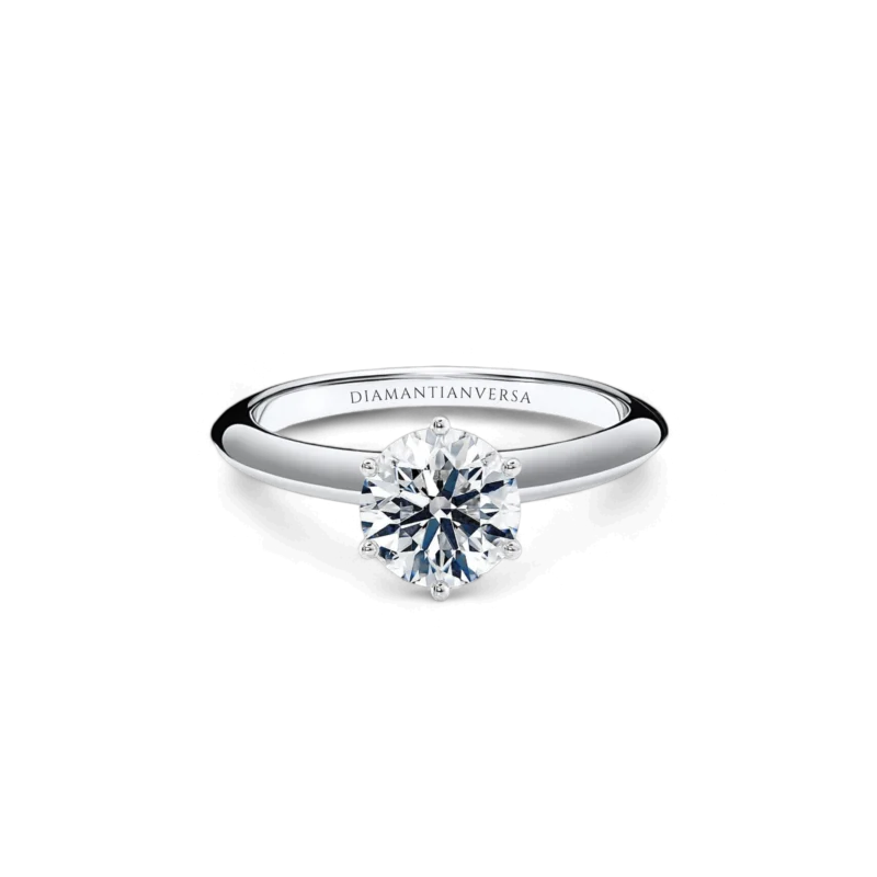 Solitario anello diamante modello Tiffany